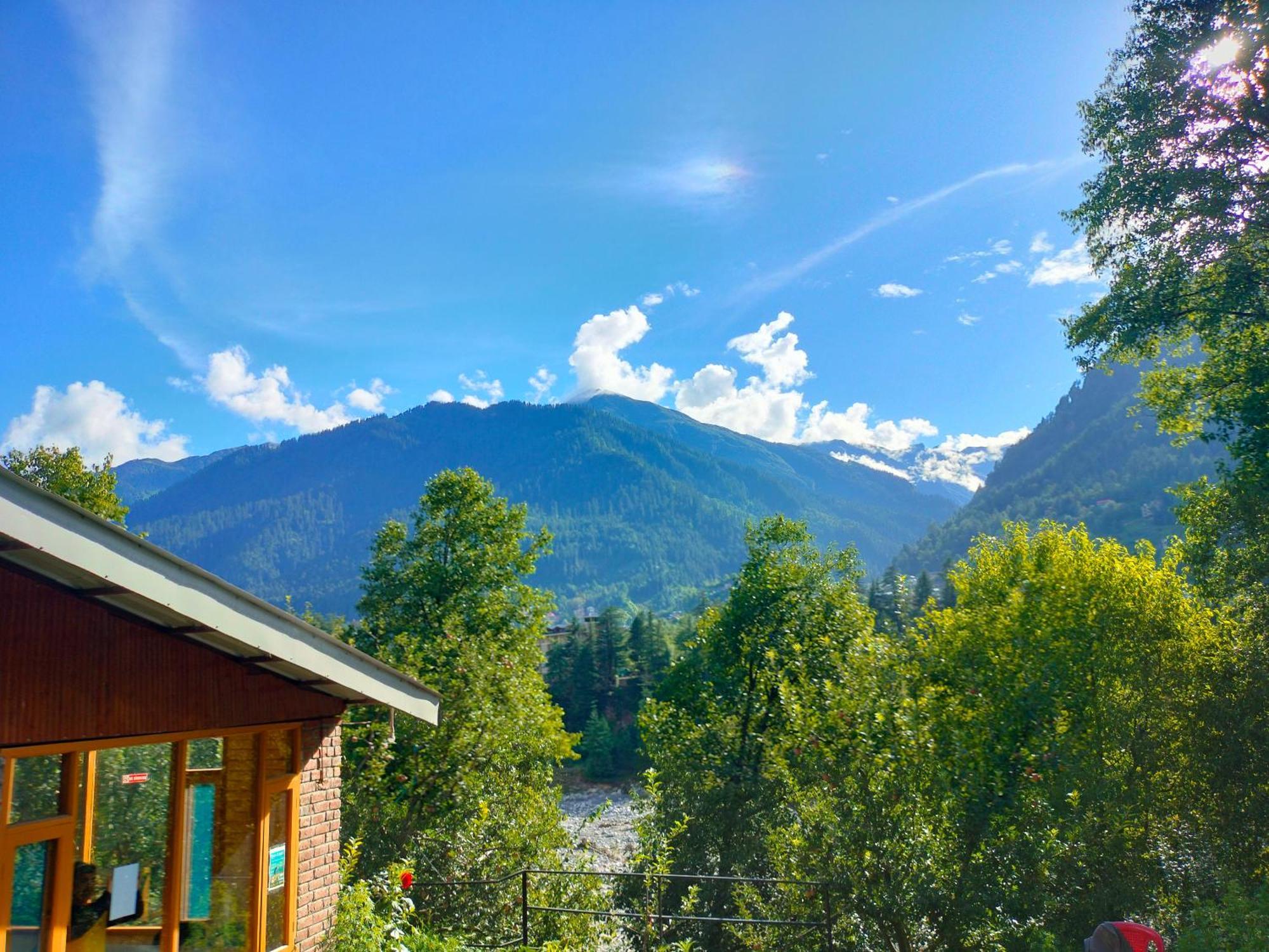 Вилла Lotus Retreat Манали Экстерьер фото